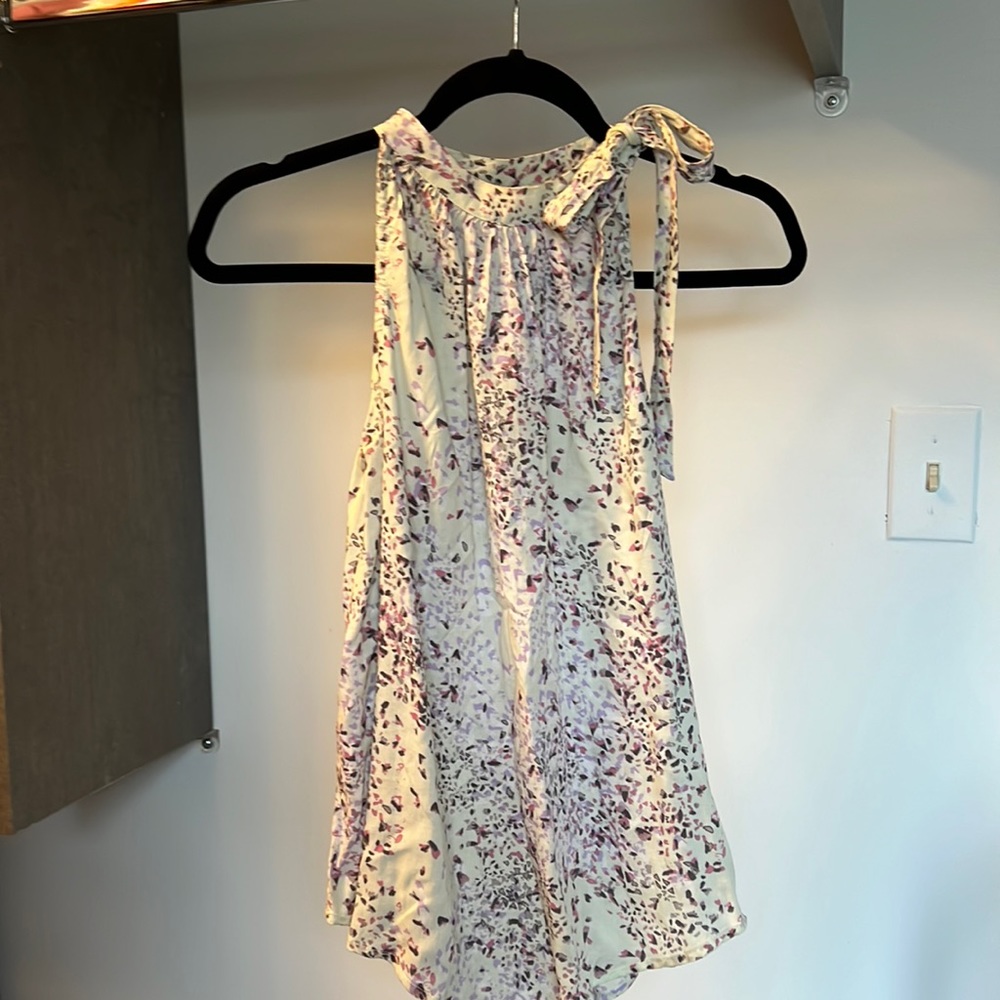 14th and Union purple and pink floral tank